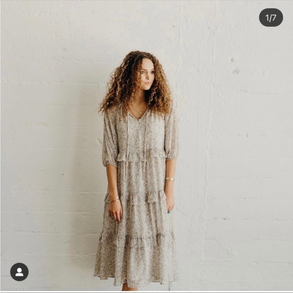 CJLA Carly Jean Kelsey Dress L